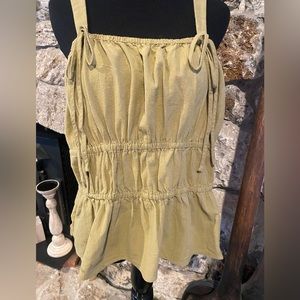 4 for $10 NWT Universal Thread Tribeca Green Peplum Tank Top Size Large